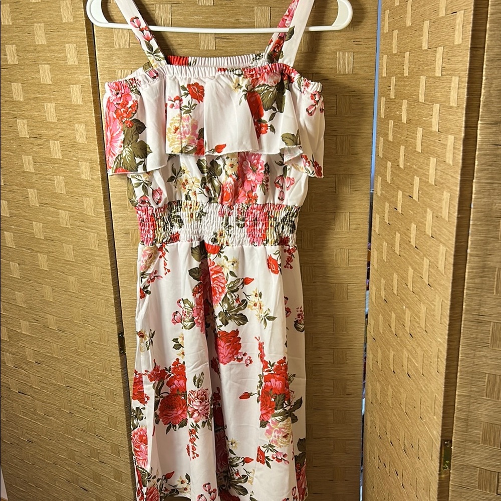 Floral Ruffle Sundress White & Red - Picture 4 of 4